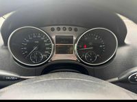 Usata Mercedes 320 224 CV (164 kW) 2006 Grigio SUV