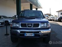 Usata Nissan Navara 1999 Blu Pick-up
