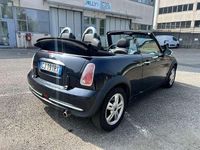 Usata Mini One Cabriolet 90 CV (66 kW) 2004 Nero metallizzato Cabrio