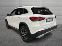 Usata Mercedes GLA180 116 CV (85 kW) 2023 Bianco polare SUV