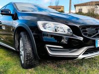 Occasion Volvo V60 CC Momentum 150 PK (110 kW) 2016 Zwart Stationwagen