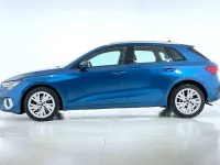 Usata Audi A3 Business 116 CV (85 kW) 2021 Blu Berlina