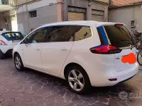 Usata Opel Zafira 101 CV (74 kW) 2012 Bianco Monovolume