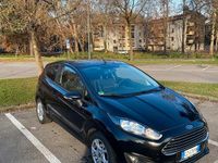 Usata Ford Fiesta 101 CV (74 kW) 2014 Nero Coupé