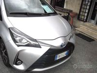 usata Toyota Yaris Hybrid 1.5 garanzia RATEIZZABILE