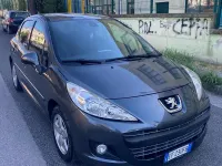 Usata Peugeot 207 68 CV (50 kW) 2011 Grigio Berlina