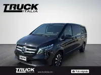 Usata Mercedes V220 163 CV (119 kW) 2023 Nero Monovolume