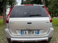 Usata Ford Fusion 68 CV (50 kW) 2010 Grigio Utilitaria