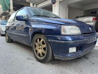 Usata Renault Clio 147 CV (108 kW) 1995 Utilitaria