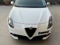 Usata Alfa Romeo Giulietta 120 CV (88 kW) 2018 Bianco Utilitaria