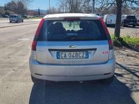 Usata Ford Fiesta Ghia 79 CV (58 kW) 2002 Utilitaria