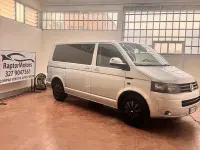 Usata VW Multivan 140 CV (102 kW) 2011 Grigio Monovolume