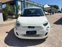Usata Fiat 500e La Prima 42 kW (58 CV) 2024 Bianco Berlina