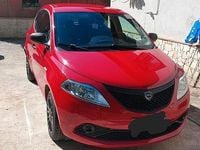 Usata Lancia Ypsilon 69 CV (50 kW) 2018 Rosso Utilitaria