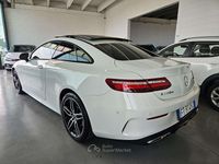 Usata Mercedes E220 Premium Plus 194 CV (142 kW) 2019 Bianco Coupé