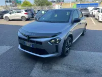 Usata Lancia Ypsilon 110 CV (80 kW) 2024 Argento Utilitaria