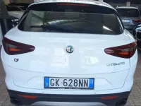 Usata Alfa Romeo Stelvio Business 190 CV (139 kW) 2022 Bianco SUV