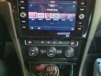 Usata VW Golf VII R-line 110 CV (80 kW) 2018 Blu Berlina