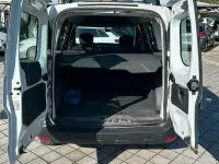 Usata Dacia Dokker Lauréate 75 CV (55 kW) 2016 Bianco Monovolume