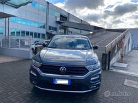 Usata VW T-Roc Style 110 CV (80 kW) 2022 Grigio SUV