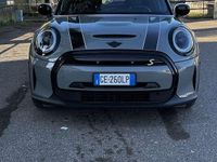 Usata Mini Cooper SE 75 kW (102 CV) 2021 Grigio Utilitaria