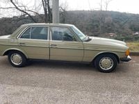 Usata Mercedes 240 1984 Verde Berlina