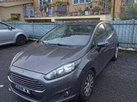 Usata Ford Fiesta 75 CV (55 kW) 2015 Grigio Utilitaria
