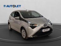 Usata Toyota Aygo Connect Style 72 CV (52 kW) 2021 Argento Utilitaria