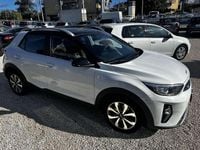 Usata Kia Stonic Style 101 CV (74 kW) 2022 Bianco SUV