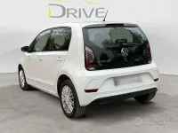 Usata VW up! move up! 68 CV (50 kW) 2021 Bianco Utilitaria