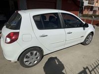 Usata Renault Clio II Dynamique 75 CV (55 kW) 2010 Berlina