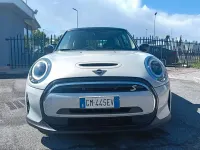 Usata Mini Cooper SE 75 kW (102 CV) 2022 Argento Utilitaria