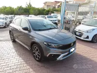Usata Fiat Tipo Cross 131 CV (96 kW) 2022 Grigio Berlina