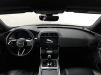 usata Jaguar XE 2.0 D 180 CV AWD aut. R-Dynamic S