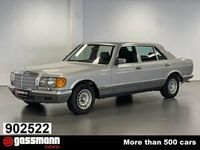 Usata Mercedes 380 204 CV (150 kW) 1982 Argento Berlina