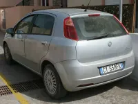 Usata Fiat Grande Punto Dynamic 65 CV (47 kW) 2005 Grigio Utilitaria