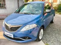 Usata Lancia Ypsilon 69 CV (50 kW) 2017 Blu Utilitaria