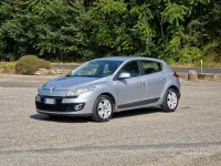 Usata Renault Mégane III 90 CV (66 kW) 2014 Grigio Berlina