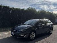 Usata Opel Astra Cosmo 165 CV (121 kW) 2013 Station wagon