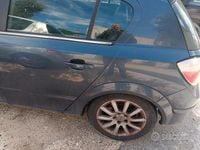 Usata Opel Astra 2006 Blu Berlina