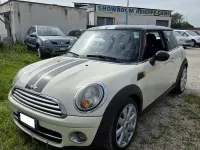 Usata Mini Cooper D 109 CV (80 kW) 2008 Bianco Utilitaria