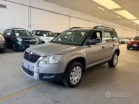 Usata Skoda Yeti Experience 105 CV (77 kW) 2011 Grigio SUV