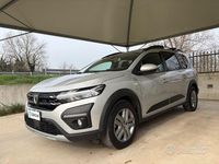 Usata Dacia Jogger 101 CV (74 kW) 2022 Grigio Monovolume