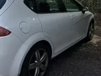 Usata Seat Leon Reference 102 CV (75 kW) 2009 Bianco Utilitaria