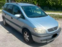 Usata Opel Zafira 101 CV (74 kW) 2002 Grigio Monovolume