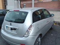 Usata Lancia Ypsilon 60 CV (44 kW) 2011 Grigio Utilitaria