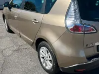 Usata Renault Scénic LIMITED 110 CV (80 kW) 2016 Monovolume