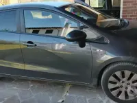 Usado Kia Rio EX 75 HP (55 kW) 2012 Cinzento Sedan