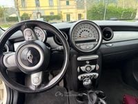 Usata Mini Cooper 109 CV (80 kW) 2010 Beige Utilitaria