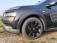 Usata Citroën C4 Shine 101 CV (74 kW) 2015 Nero SUV